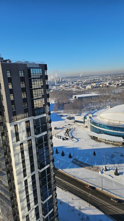 Комфорт с видом на ла трактор, вид на город с 26 этажа