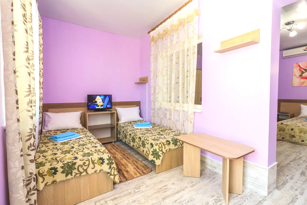 Квартира Комната — Кучугуры