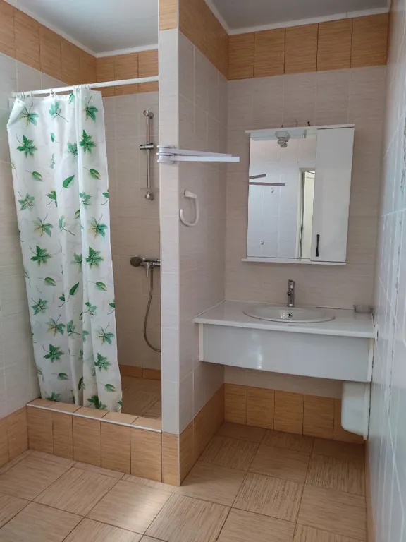 Апартамент с видом на море и горы