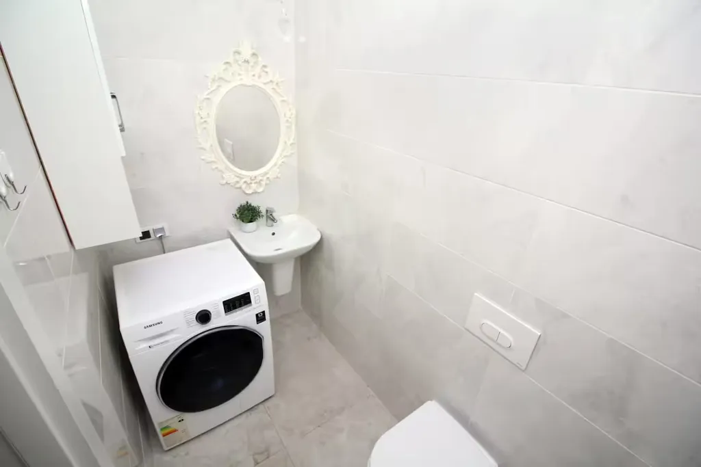 Трехкомнатная квартира в ЖК Braun возле ТРЦ Мега Алматы