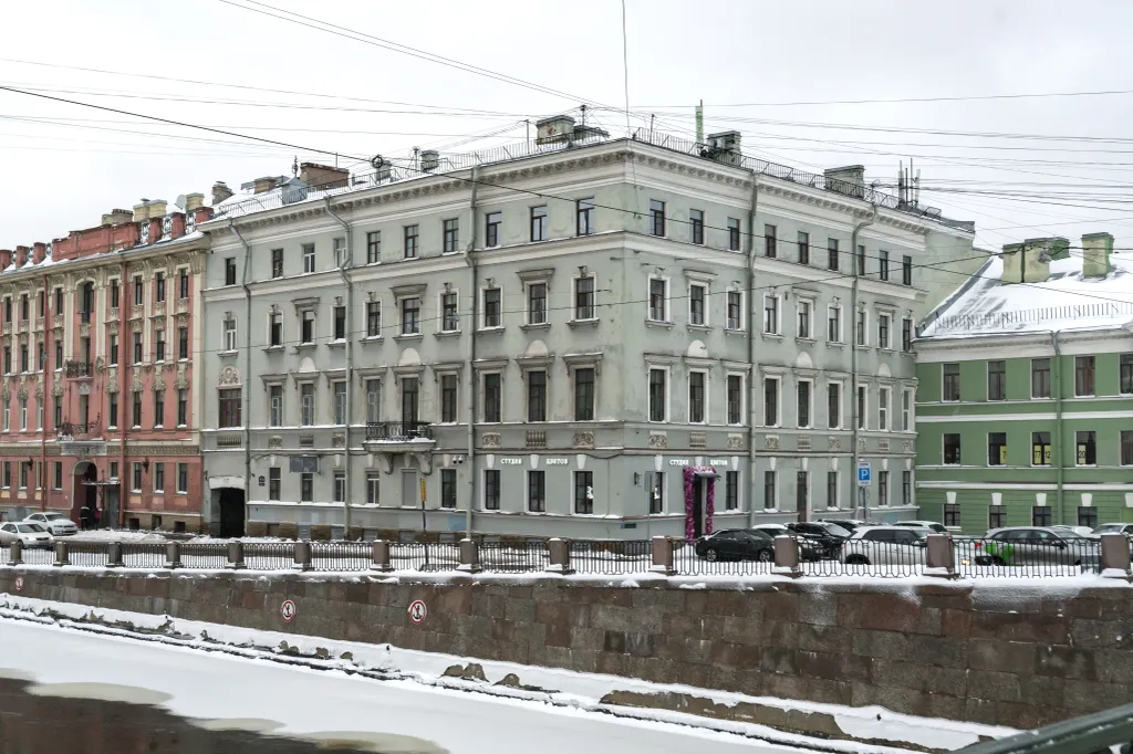 Квартира Квартира Апартамент с видом на Фонтанку и парковкой во дворе — Санкт-Петербург