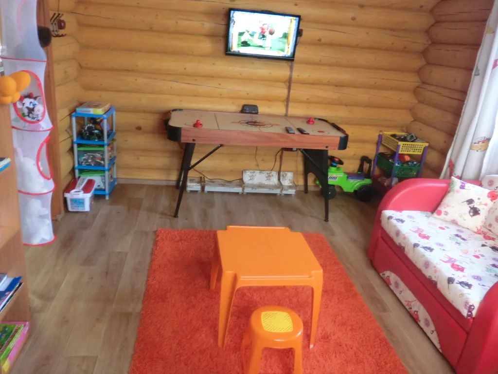 Дом с баней у пруда Алмаз Сити для мероприятий и отдыха