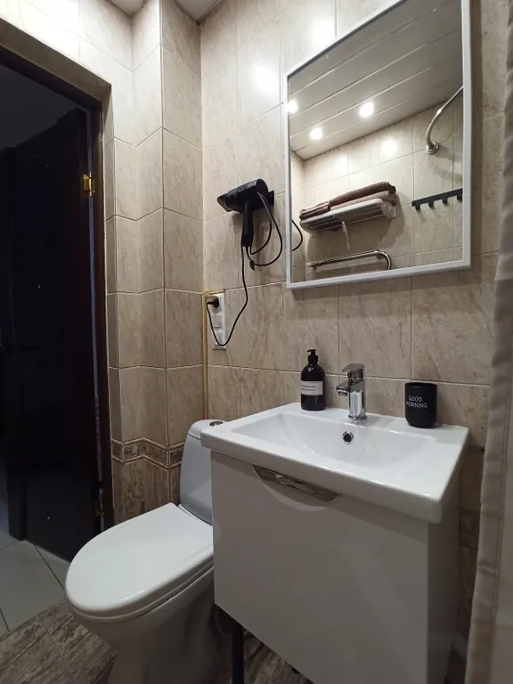 Квартира с отдельным входом и личным гаражом