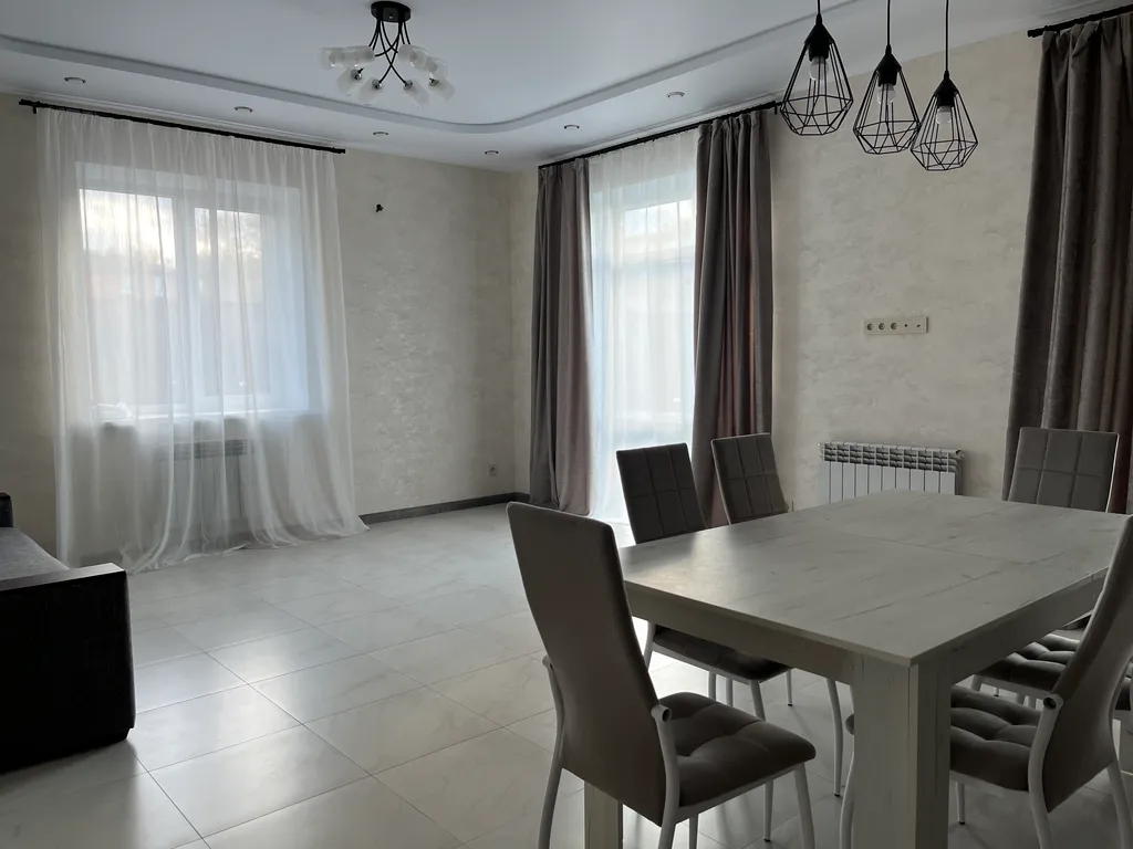 4-комнатный Дом