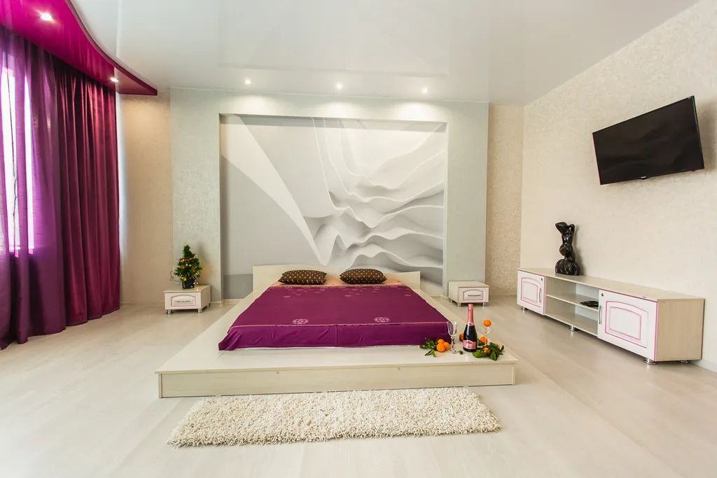 1-комнатная квартира с джакузи дизайнерским ремонтом