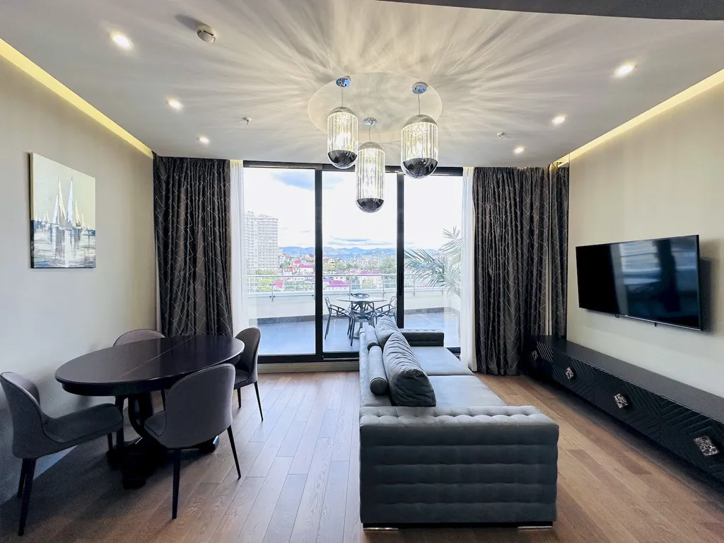 Люкс с террасой на 14 этаже!  До пляжа и набережной 5 минут! Центр