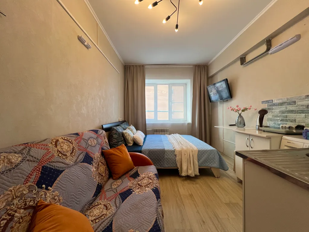 Уютная студия в центре (Виадук). Не берем оплату за финальную уборку