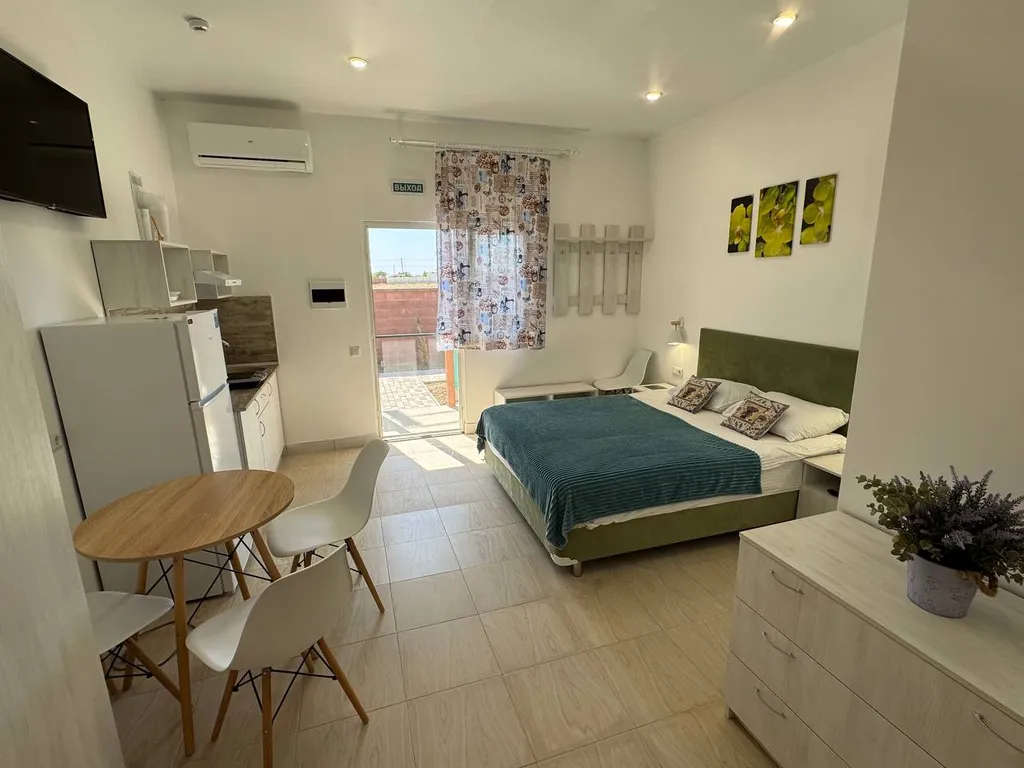 Однокомнатный домик с кухней