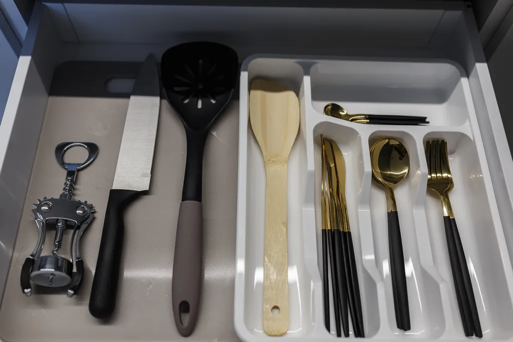 Стильная студия с дизайнерским ремонтом