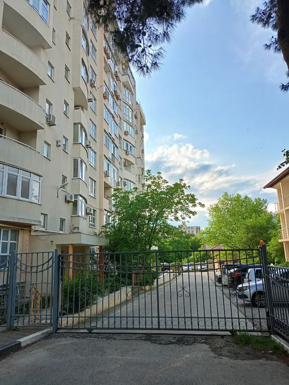 Квартира 2-комнатная Квартира — Геленджик