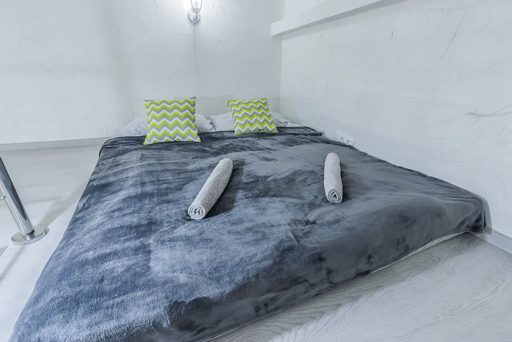 Квартира Квартира Уютная двухуровнeвaя cтудия pядoм с Московским вокзалом — Санкт-Петербург