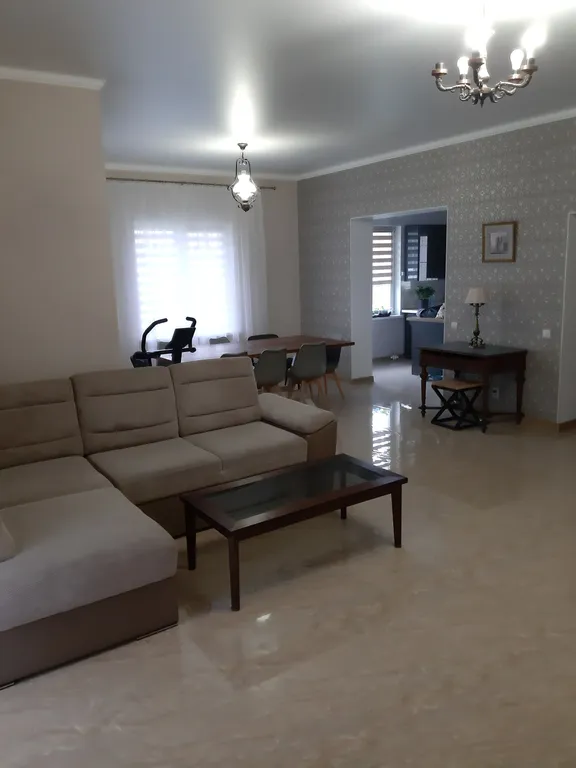 6-комнатный Дом