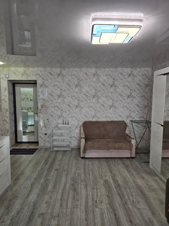 Студия рядом с центральным рынком