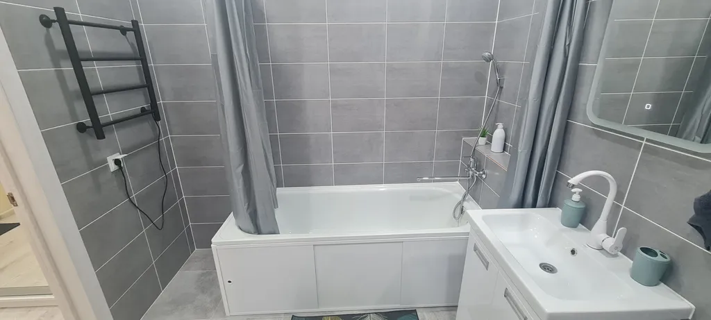 Уютная квартира-студия в новом ЖК недалеко от центра города