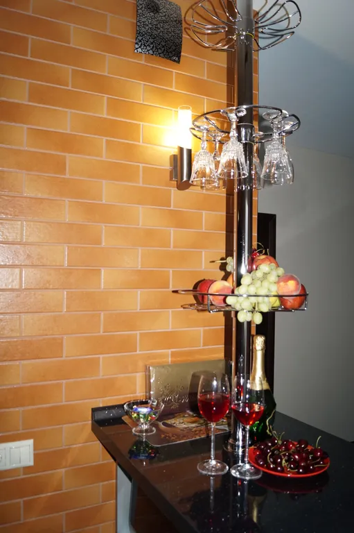 Студия с барной стойкой