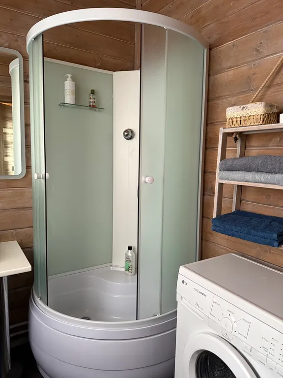 Дом на берегу