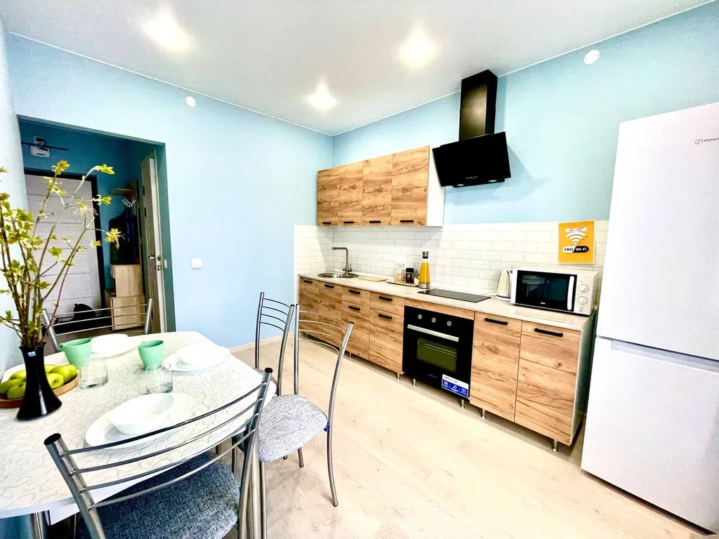 Современная квартира недалеко от центра