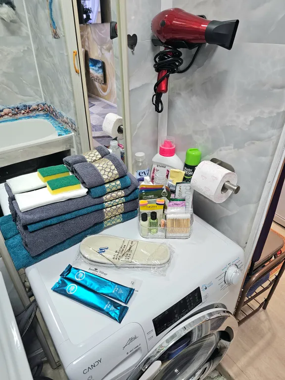 Студия почти в центре, рядом с Золотым мостом, Китайским консульством, фуникулером