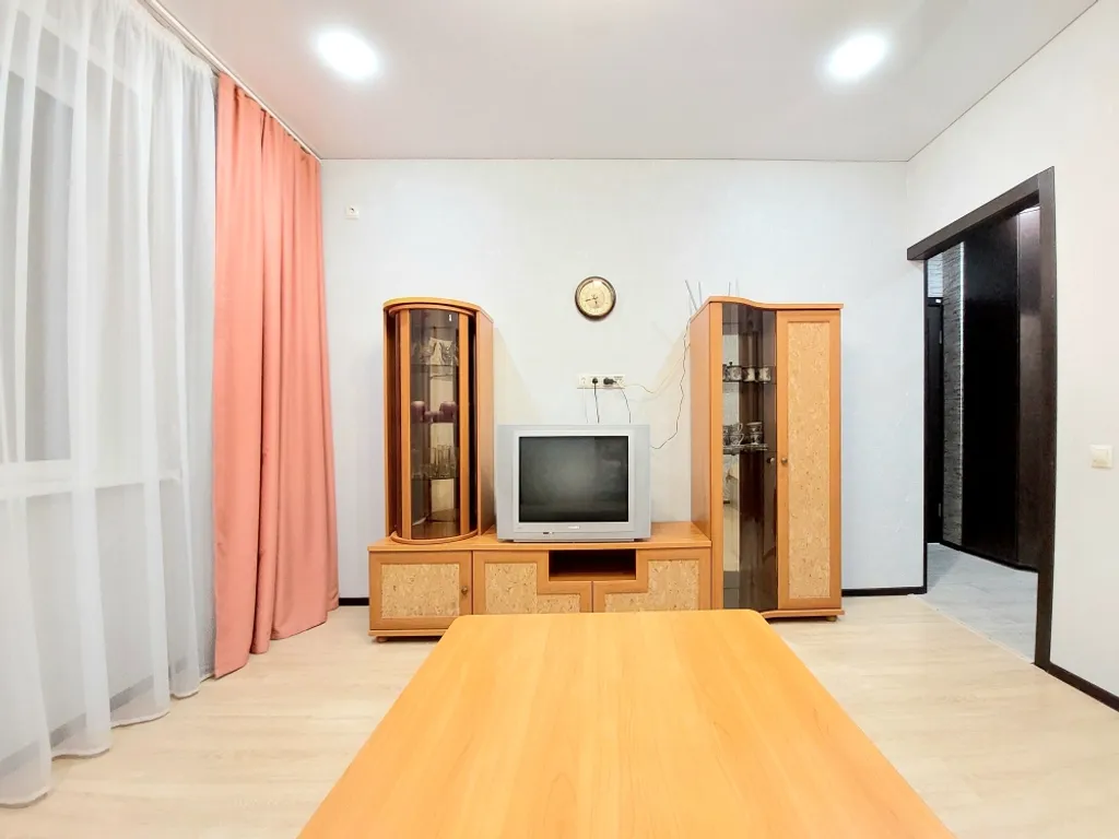 Квартира в центре нового города с красивым видом с 19 этажа