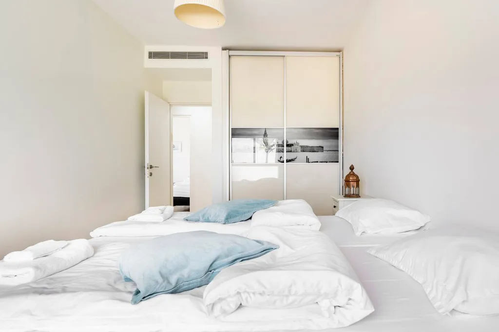 GW002 Gugel Waves Amazing Seaview & Garden Family Apartments