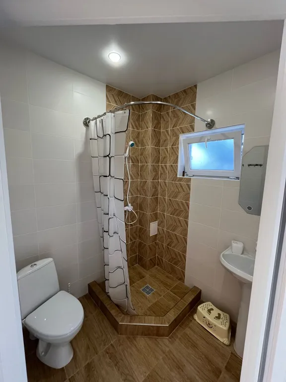 Уютный дом в тихом, спокойном месте в 5-7 минутах ходьбы к морю