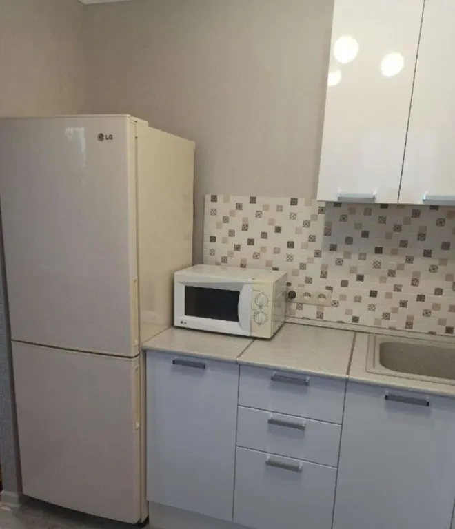 3-комнатная квартира возле трассы М-4