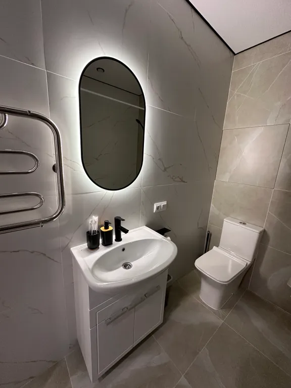 Премиум-квартира возле Площади советов с видом на реку