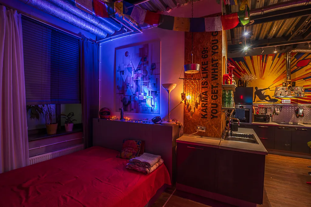 Стильный лофт - апартаменты, можно шуметь 24/7, супер звук