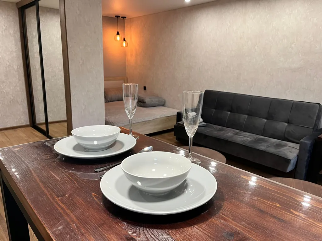 Квартира в 1 минуте ходьбы от нижнекамских терм с новой мебелью