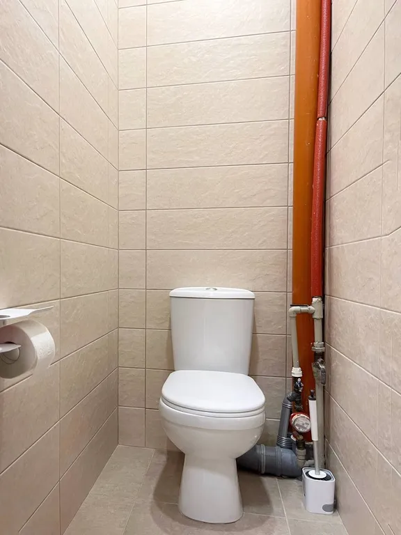 Трехкомнатная квартира в центре города с видом на город