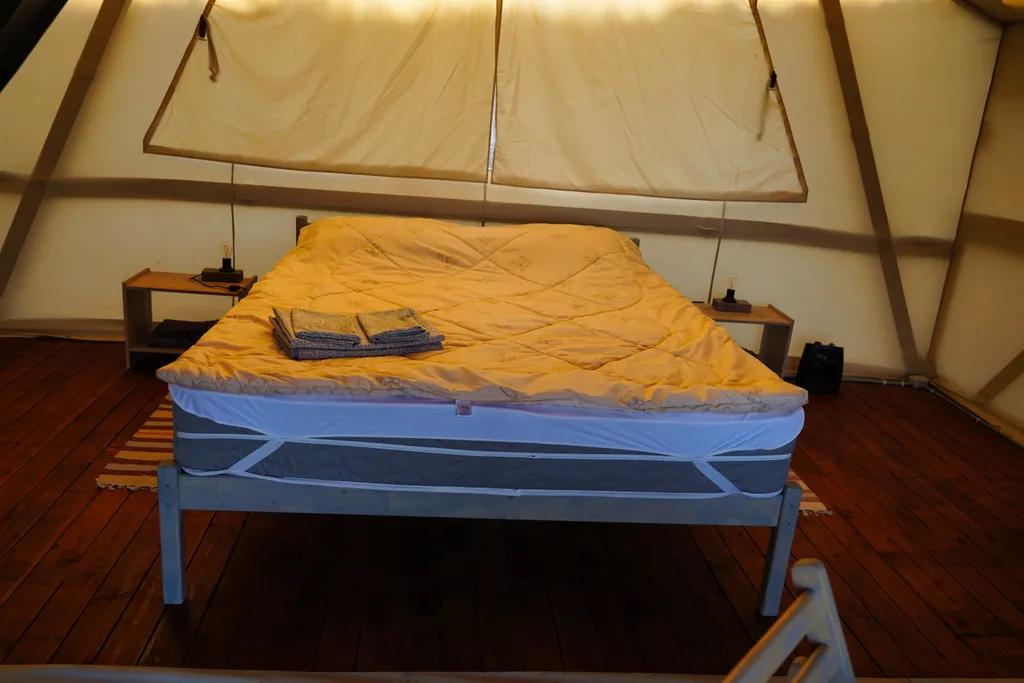 Коттедж Глэмпинг Остров на Чиркейском водохранилище — Чиркей