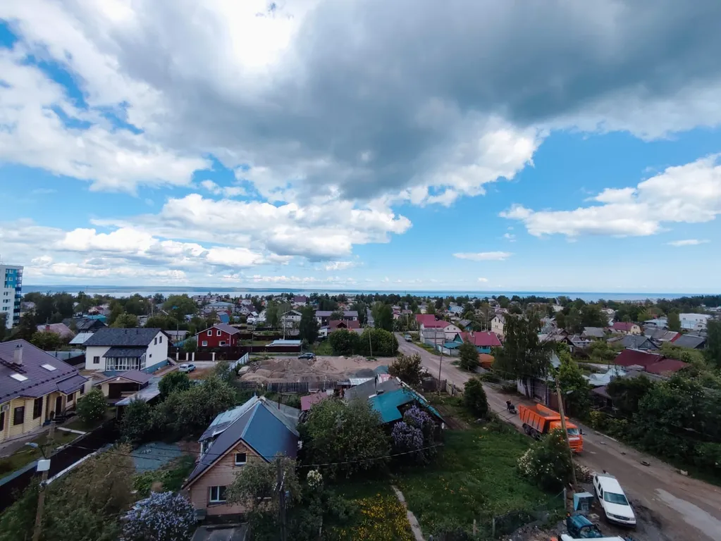 Новая евродвушка с видом на Онежское озеро