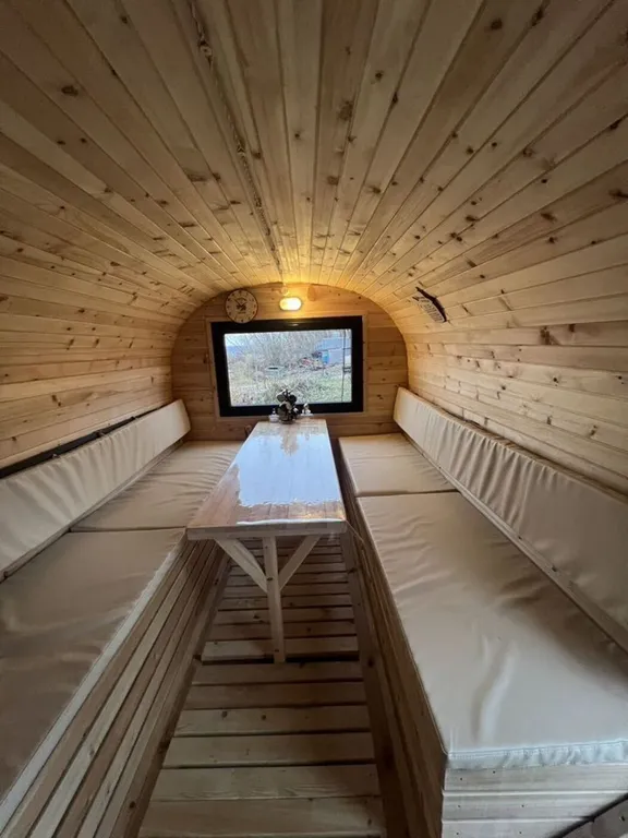 Семейный уютный гостeвoй дом на воде