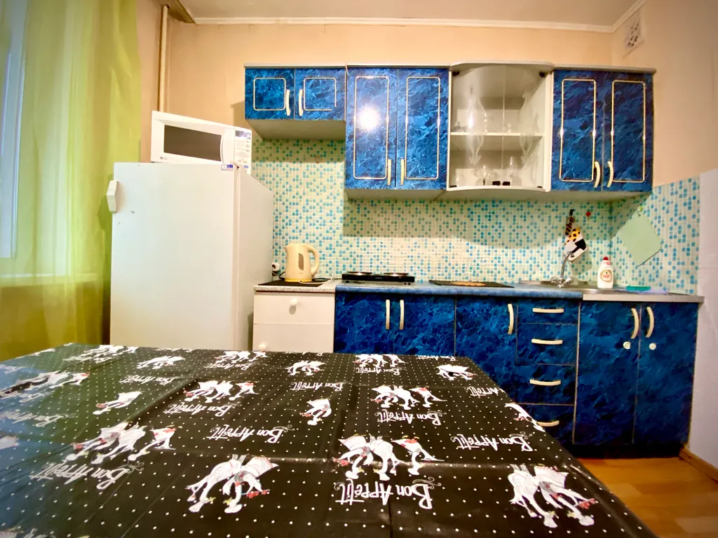 Уютная по-домашнему квартира возле Планеты