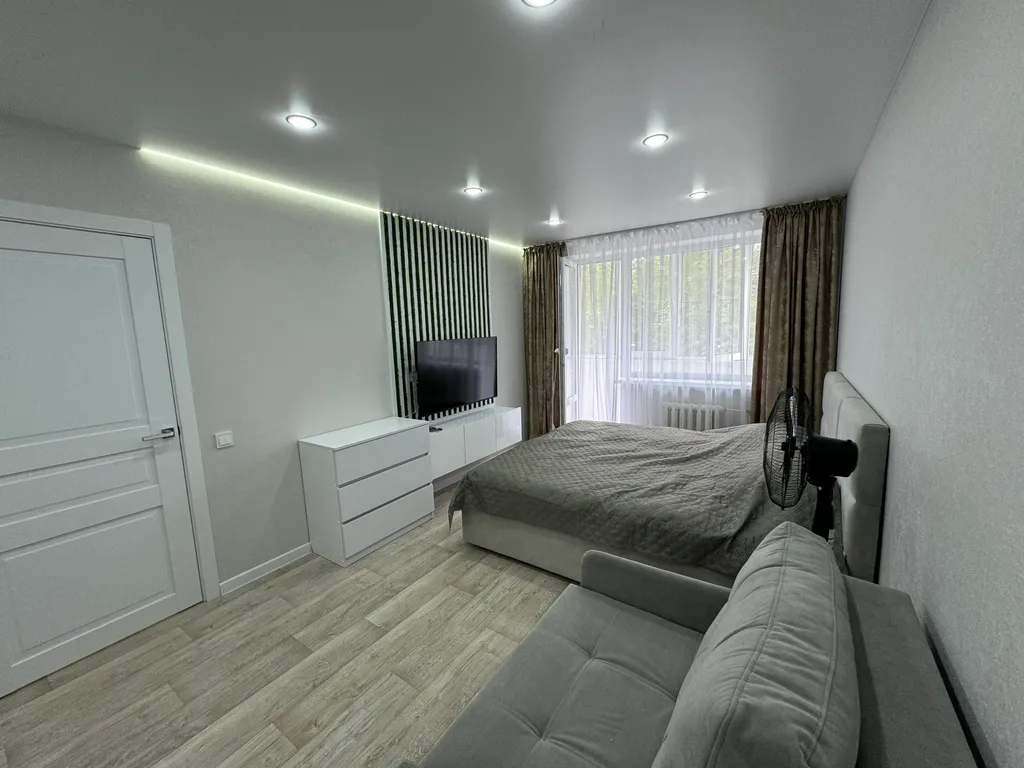 Уютная современная квартира