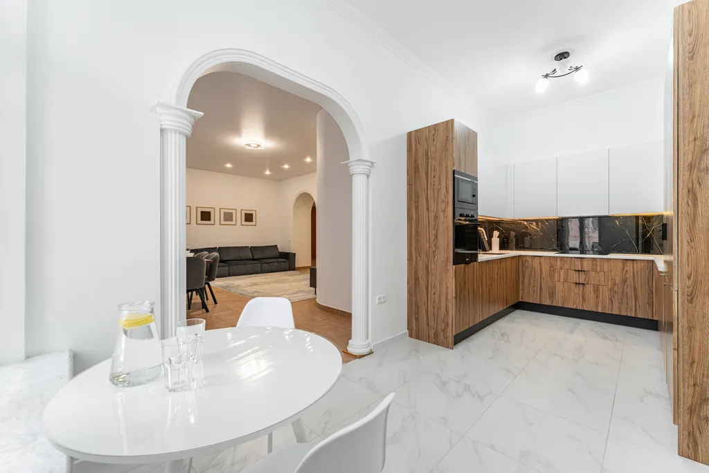 Просторная трёхкомнатная квартира в самом центре