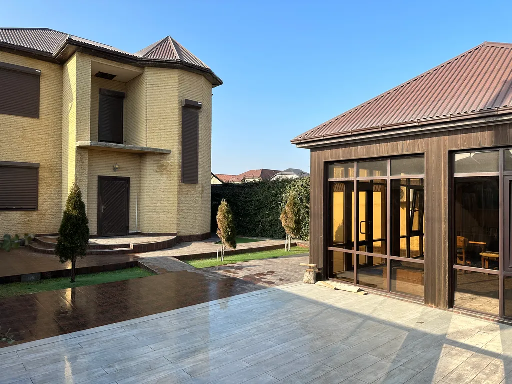 Дом на берегу моря