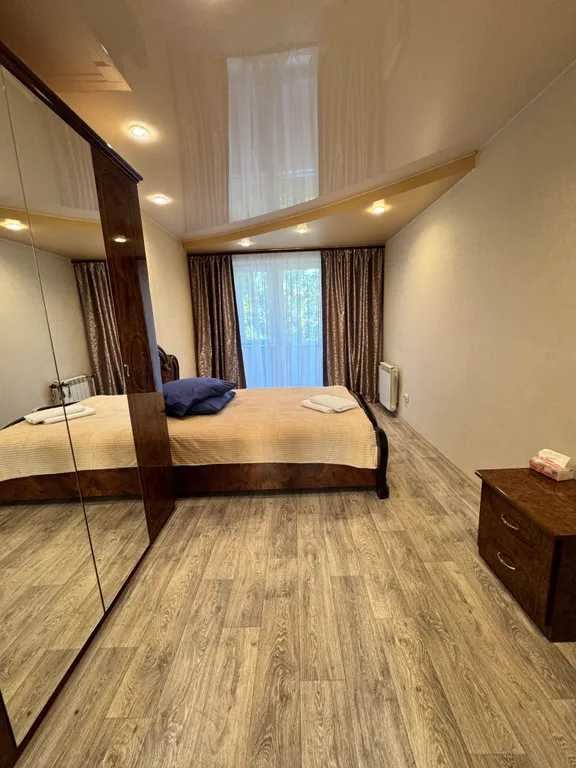 Уютная солнечная квартира в районе Золотого моста