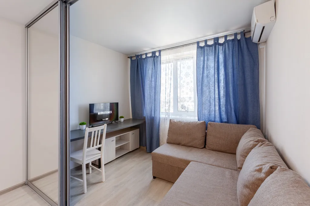 Апартаменты Квартиркаплаза просторный семейный вариант у ТЦ Вива Ленд