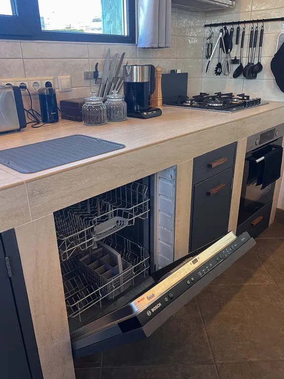 Дом Море рядом