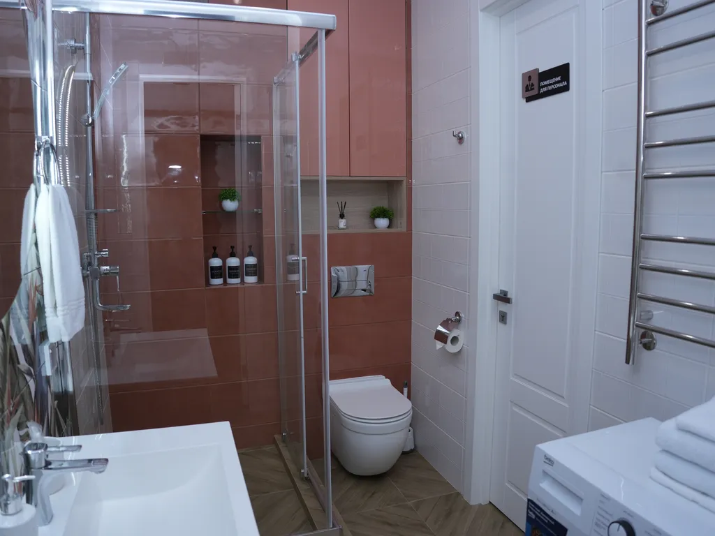 Стильная, современная квартира на набережной реки Волги