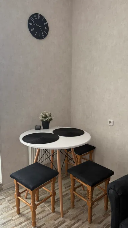 Уютная, свежая квартира с новым евроремонтом