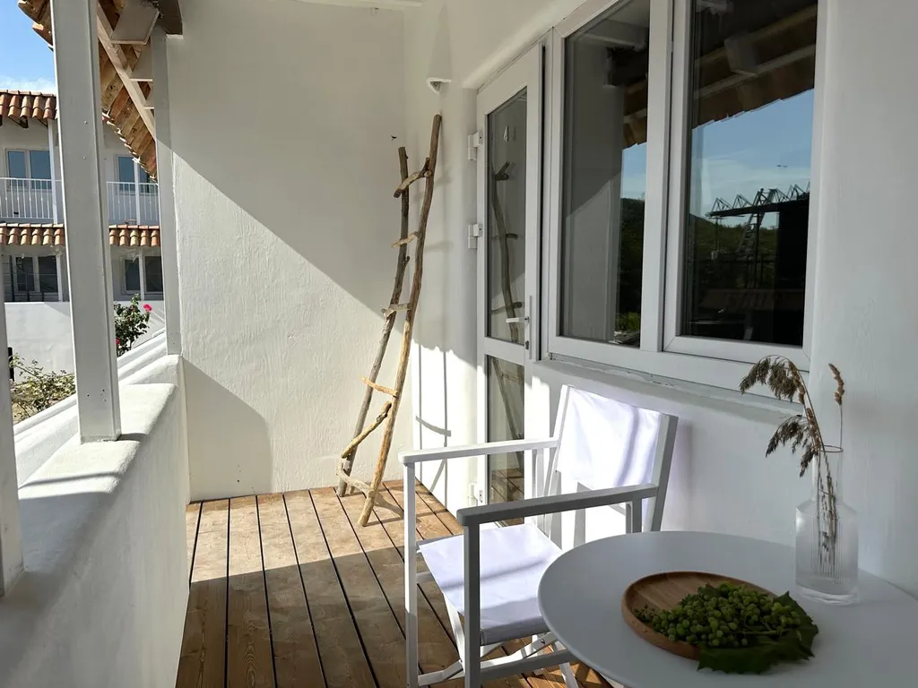 Делюкс с террасой и отдельным входом