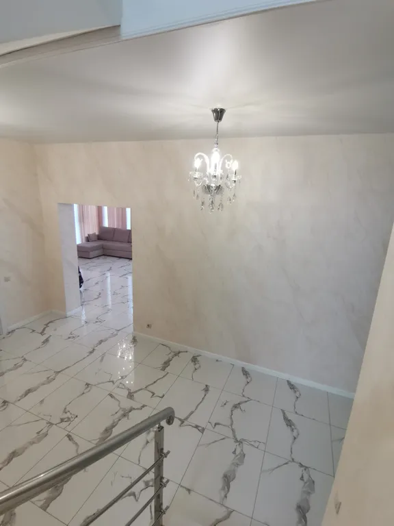 7-комнатный Дом