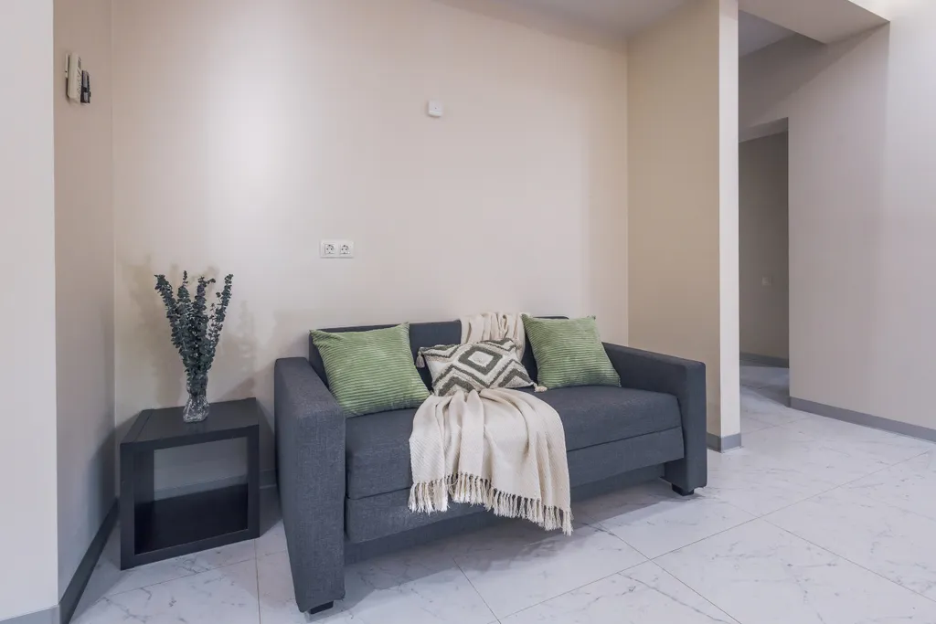 Квартира MyHomeYourHome в клубном доме с бассейном