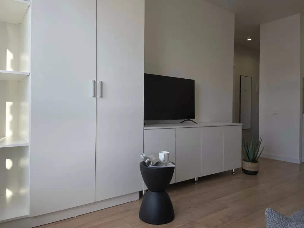 Квартира Квартира Новая евродвушка на четверых недалеко от центра Великого Новгорода — Великий Новгород