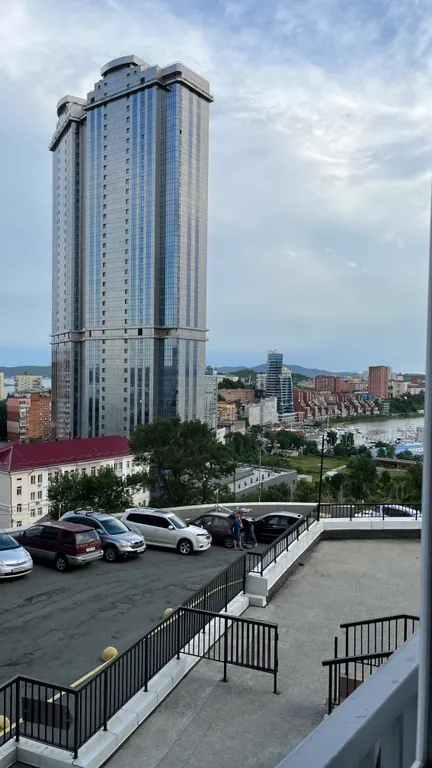 Апартамент с прекрасным видом на море и яхт-клуб