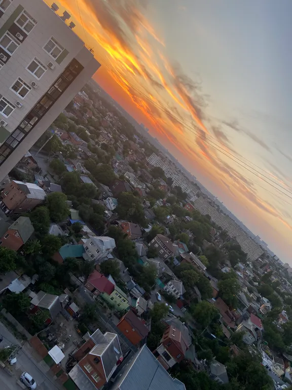 Дизайнерская евродвушка с парящей кроватью