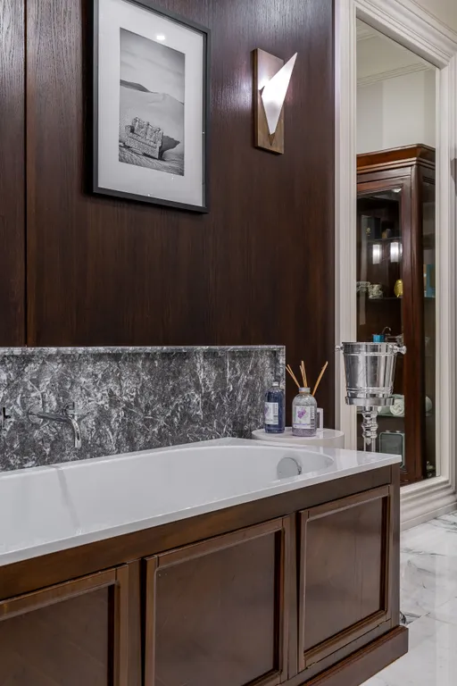 Дизайнерская квартира в самом центре Петербурга