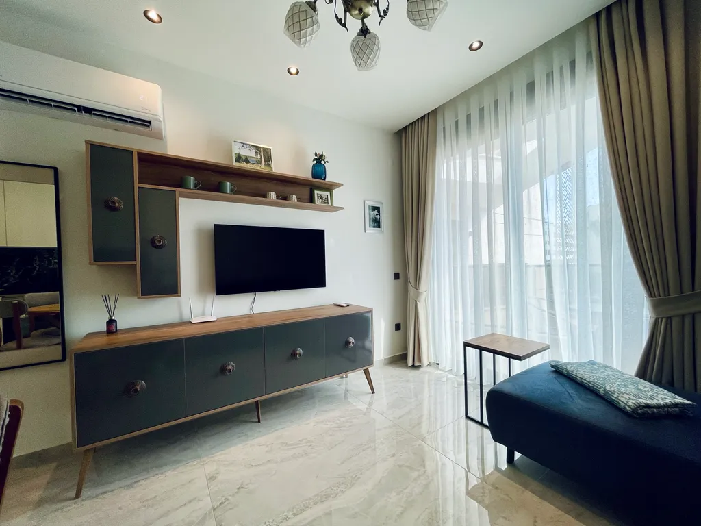 Luxury Flat 300m to the Beach